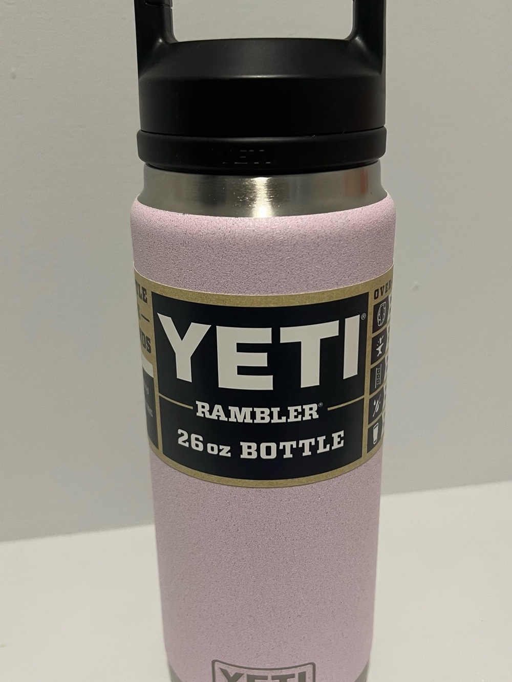 Yeti Rambler 26oz Bottle - Pale Pink with Black Lid